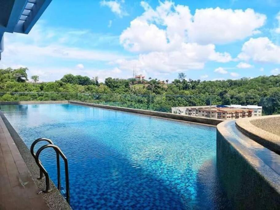 D'Medina @ Icon Residence Куала-Тренгану Экстерьер фото
